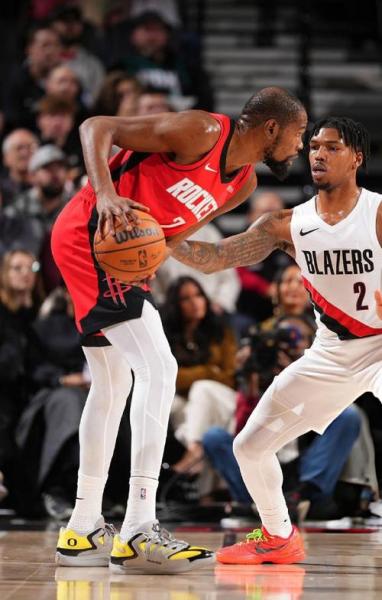 《开拓者与火箭:一场火星撞地球的篮球盛宴!》