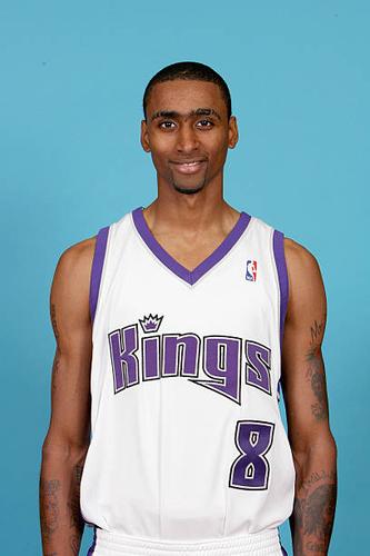 《昆西·杜比：篮球场上的“舞者”》