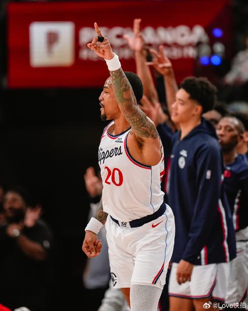 《快船新赛程来袭，激情四溢，咱们一起热血沸腾！》