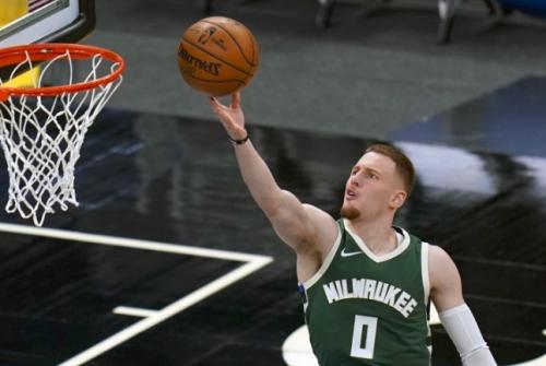 奇才官方：凯肖恩乔治因左肘尺侧副韧带二级撕裂赛季报销