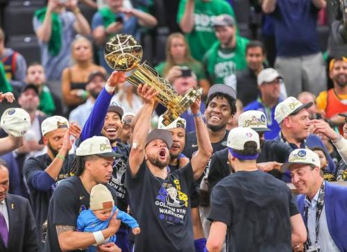 NBA总决赛2022:硝烟弥漫,战火连天,究竟打了几场?