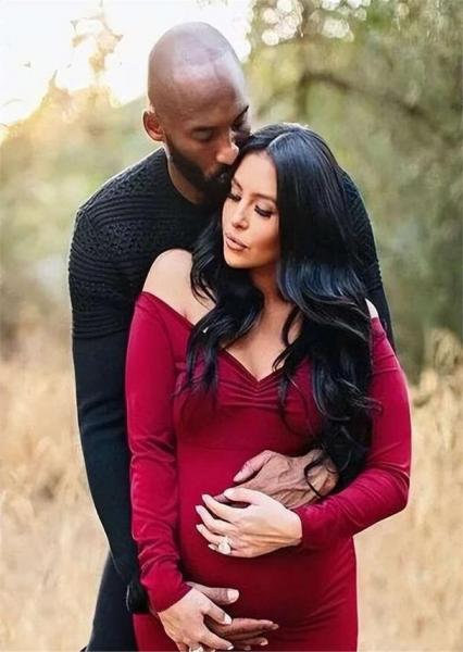 科比老婆谁在追？科比老婆疑似新恋情？